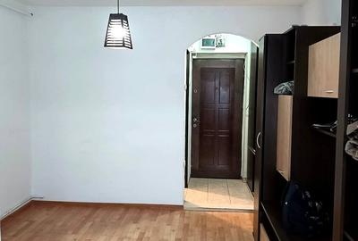 Garsonieră semidecomandată, mobilată în Galata