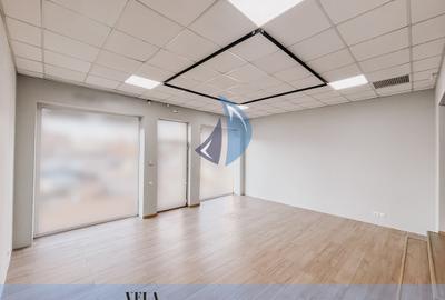 Spațiu comercial, de 60 mp, în Semicentral
