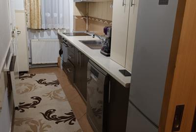 Apartament cu 3 camere semidecomandat în Exterior Vest - 2