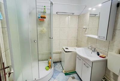 Apartament cu 2 camere decomandat în Popoveni