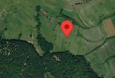 Teren de 6200 mp, în Ighiu