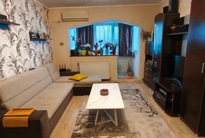 Apartament cu 2 camere semidecomandat, mobilat în Milcov