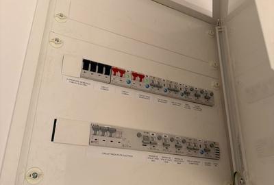 Apartament cu 3 camere în Mihai Bravu