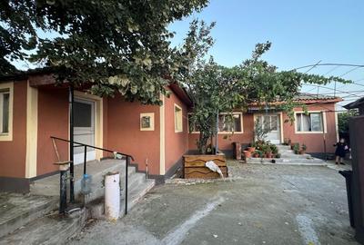 Casă cu 4 camere în Vasile Alecsandri