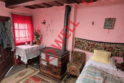 Casă cu 2 camere cu Teren 839 Mp în Central - 10