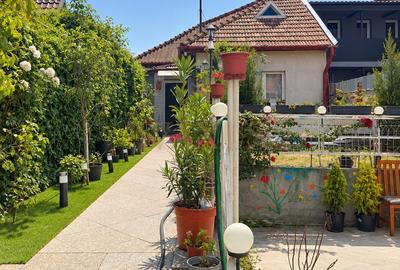 Casă individuală cu 4 camere cu Canalizare în Mărăști