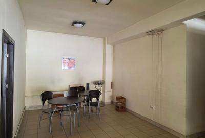 Spațiu comercial, de 90 mp, în Progresul - 3