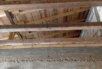 Casă cu 3 camere cu Teren 110 Mp în Giulești - 15