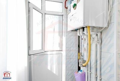 Apartament cu 2 camere decomandat în Micro 19