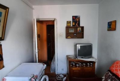 Apartament cu 3 camere nedecomandat în Dâmbu Pietros - 5