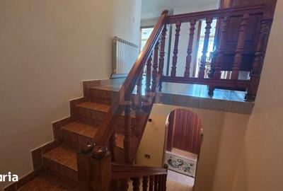 Casă cu 6 camere cu Teren 750 Mp în Schela - 3