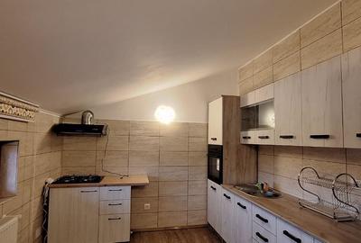 Apartament cu 4 camere decomandat în Voluntari
