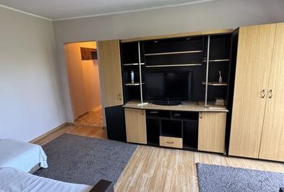 Apartament cu 3 camere în Circumvalațiunii - 1