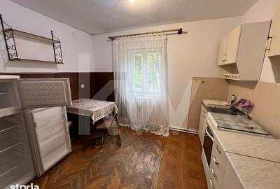 Casă cu 3 camere cu Canalizare în Central - 9