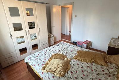 Apartament cu 4 camere decomandat, mobilat în Far - 9