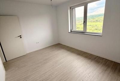 Apartament cu 3 camere în Central - 1