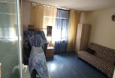 Apartament cu 3 camere decomandat în Central - 8