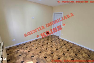 Apartament cu 2 camere decomandat în Trivale