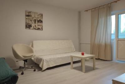 Apartament cu 3 camere decomandat, mobilat în Alba Iulia