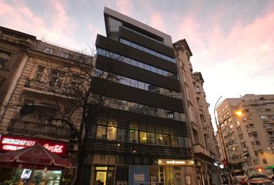 Spațiu comercial, de 1,265 mp, în P-ța Universității - 2