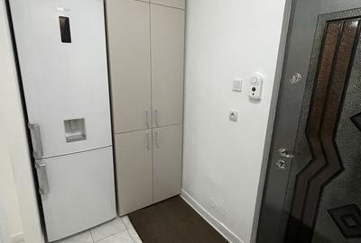 Garsonieră decomandată în Decebal
