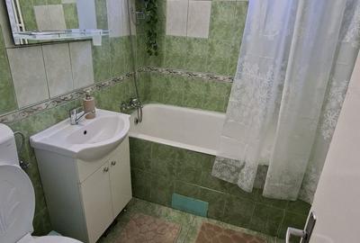 Apartament cu 2 camere semidecomandat în Micro 1
