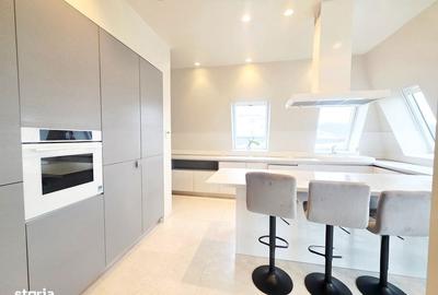 Apartament cu 4 camere în Central