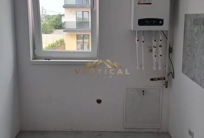 Garsonieră decomandată în Central - 7