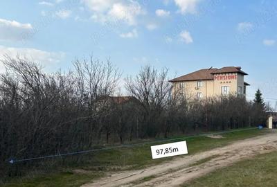 Teren de 1800 mp, în Central - 7