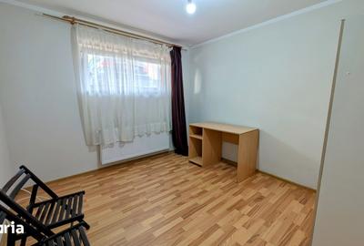 Apartament cu 3 camere, mobilat în Bună Ziua