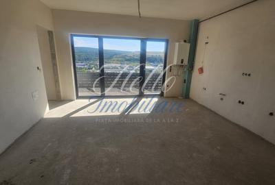 Apartament cu 2 camere semidecomandat în Baciu