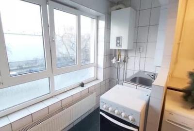 Apartament cu 2 camere decomandat în Între Lacuri