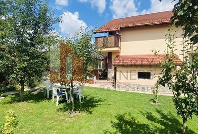 Casă cu 4 camere cu Canalizare în Central