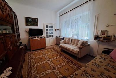 Casă individuală cu 2 camere cu Teren 50 Mp în Central - 1