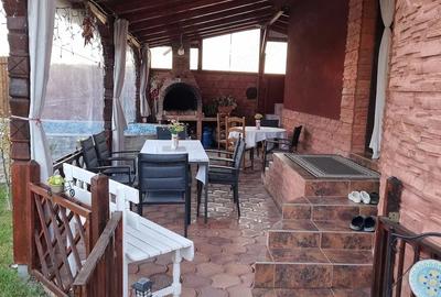 Casă cu 5 camere cu Teren 740 Mp în Mogoșoaia - 4