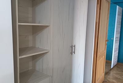 Apartament cu 2 camere semidecomandat în Gojdu