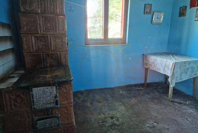 Casă individuală cu 4 camere cu Teren 400 Mp în Călinești - 11