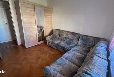 Apartament cu 3 camere decomandat în Micălaca