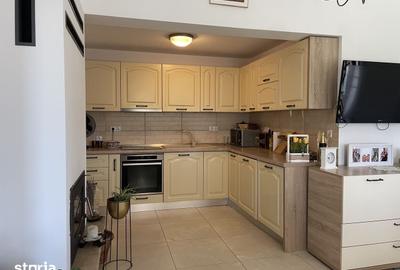 Casă cu 4 camere cu Teren 868 Mp în Cetate - 9