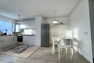 Apartament cu 2 camere semidecomandat, mobilat în Tractorul - 3