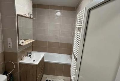 Apartament cu 2 camere în Micro 16 - 6