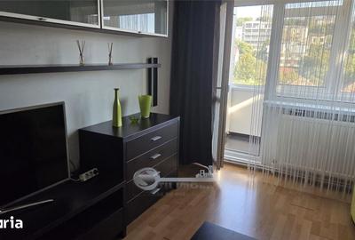 Apartament cu 2 camere decomandat în Arcu