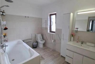 Duplex cu 4 camere cu Teren 263 Mp în Utvin - 10