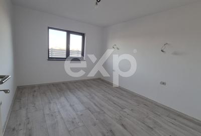 Casă individuală cu 4 camere cu Canalizare în Bradu - 8