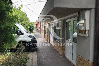 Spațiu comercial, de 81 mp, în Iosia-Nord