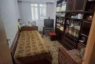 Apartament cu 4 camere decomandat în Central - 4