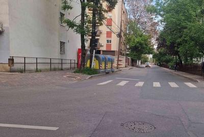Apartament cu 2 camere decomandat în Berceni - 9
