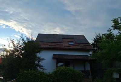 Casă cu 4 camere în Bărdești