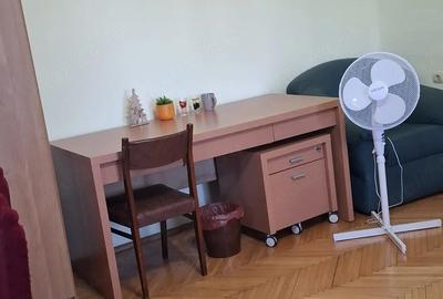 Garsonieră decomandată în Zorilor