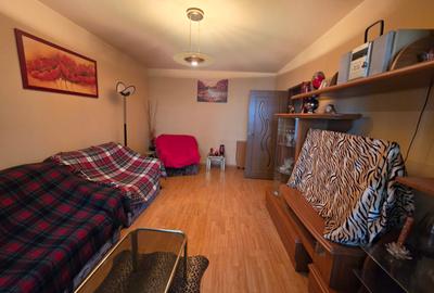 Apartament cu 2 camere decomandat în Dristor